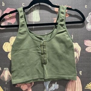 army green cropped tank